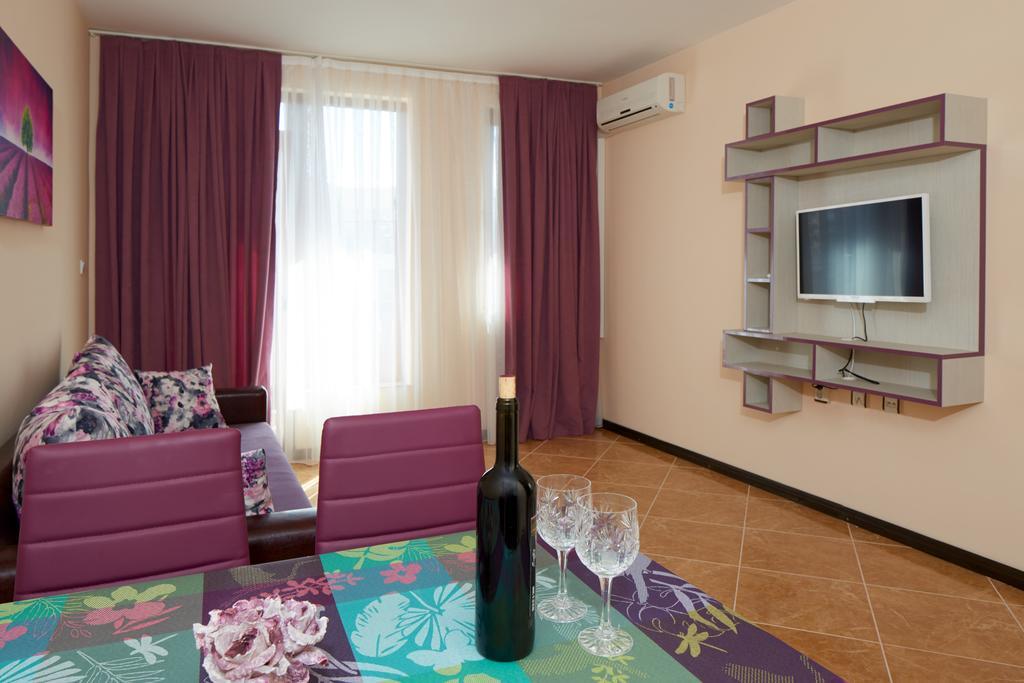 Mars Apartments In Complex Shipka Sveti Vlas Ngoại thất bức ảnh